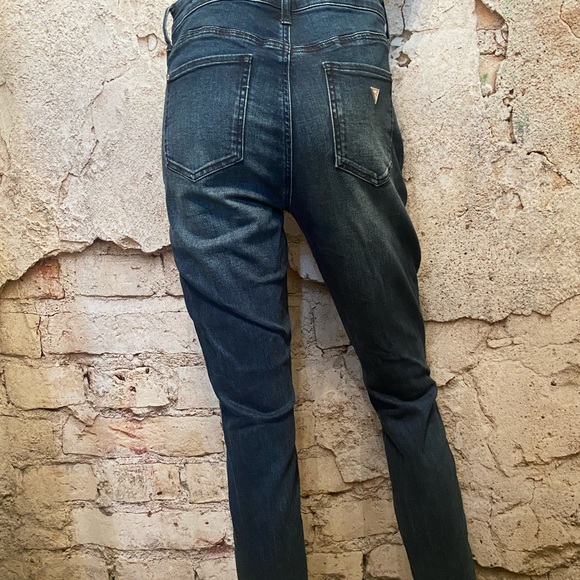 GUESS Side Zipper Stretch Jeans - Picture 5 of 10